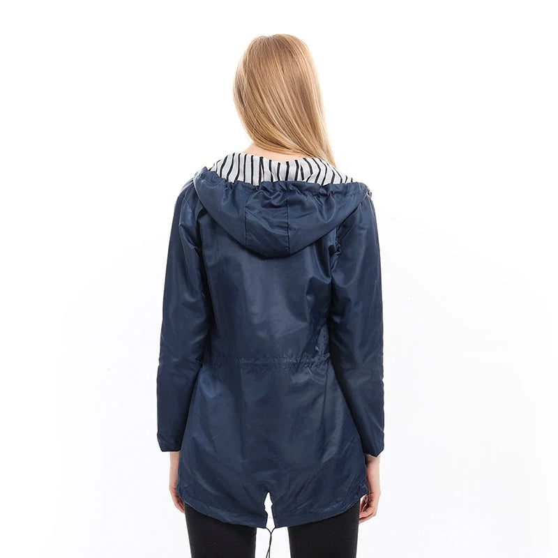 Fiora Giacca Impermeabile Donna | Antivento con Cappuccio Regolabile 2